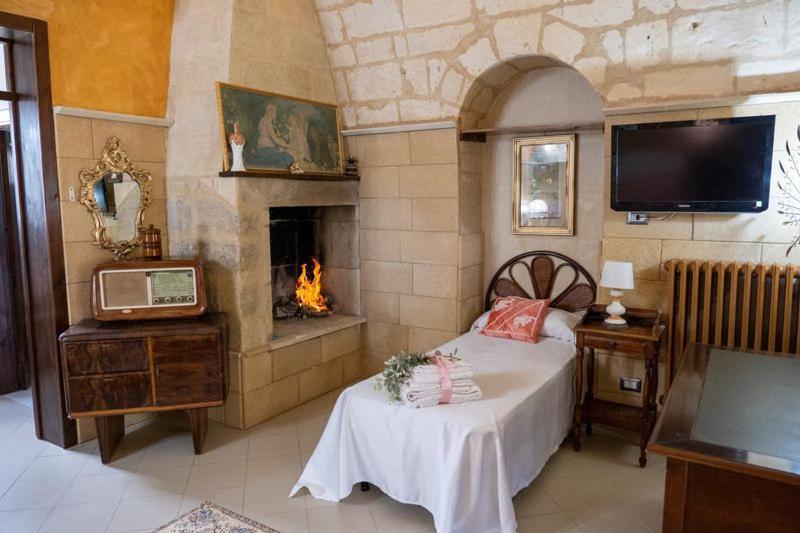 Torre Pinta Masseria Medioevale Otranto Exterior photo